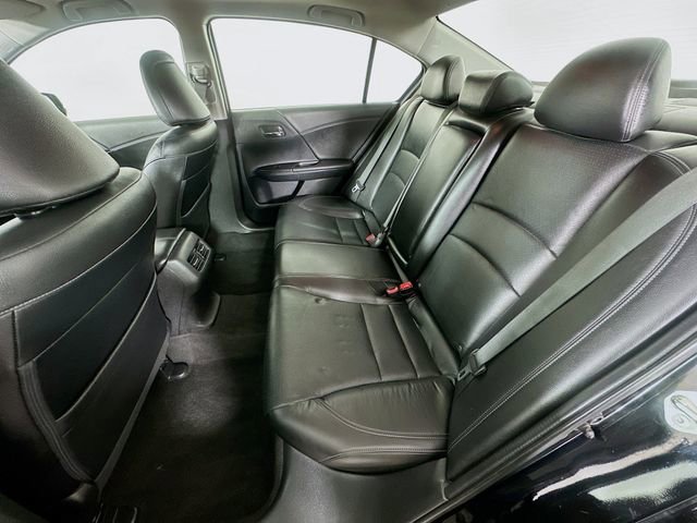 Used 2016 Honda Accord EX-L image 31