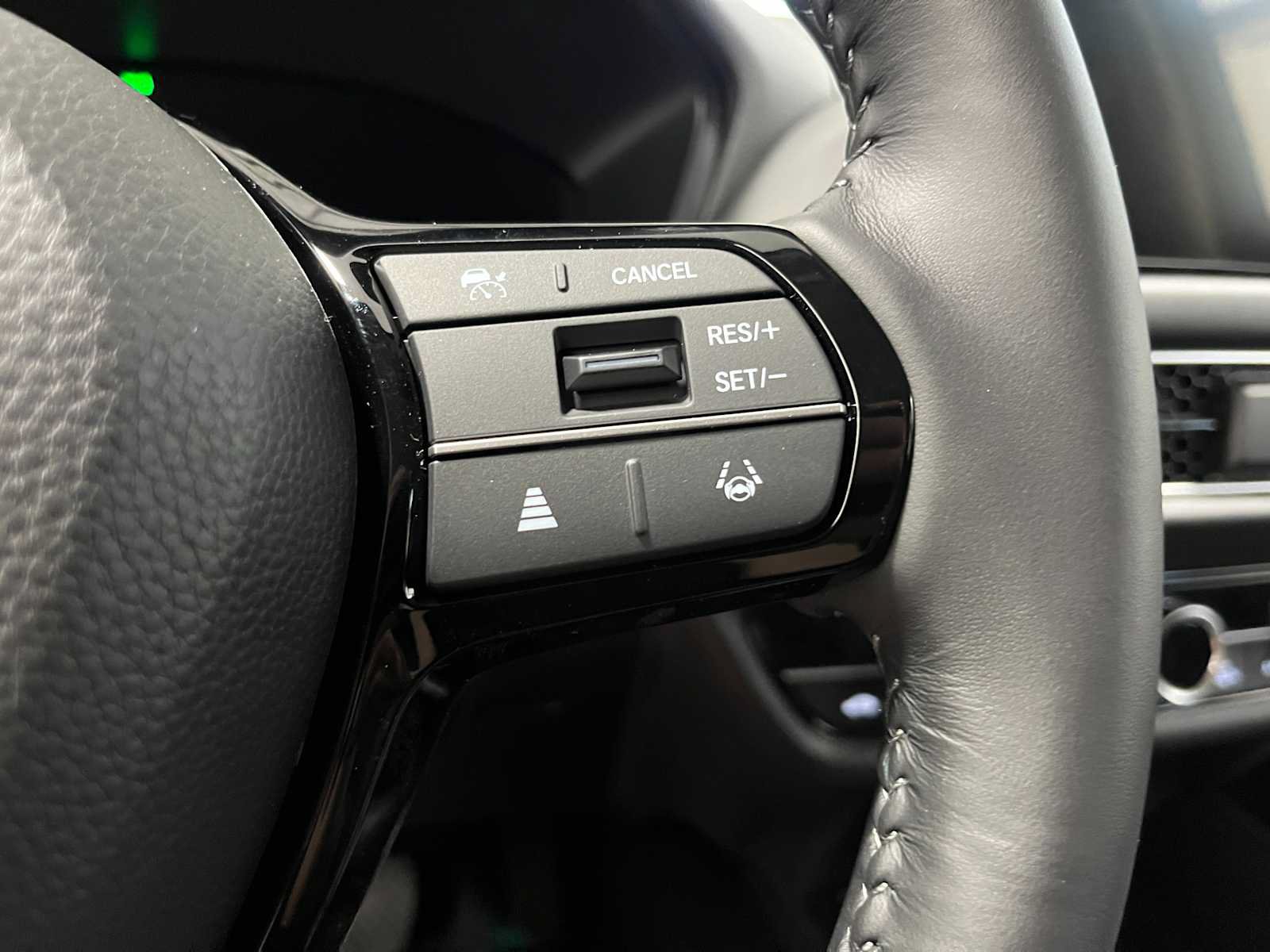 New 2027 Honda HR-V EX-L image 18