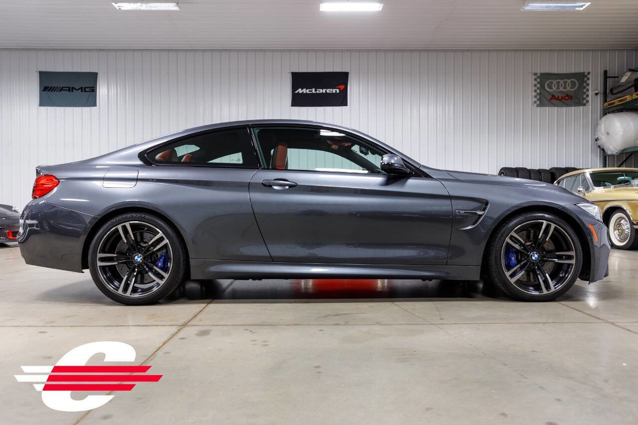 Used 2015 BMW M4 Coupe image 2