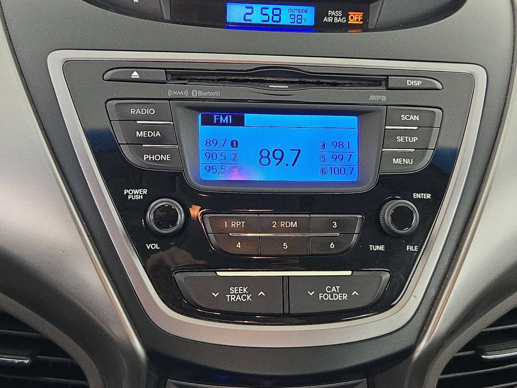 Used 2013 Hyundai Elantra Limited FWD image 19