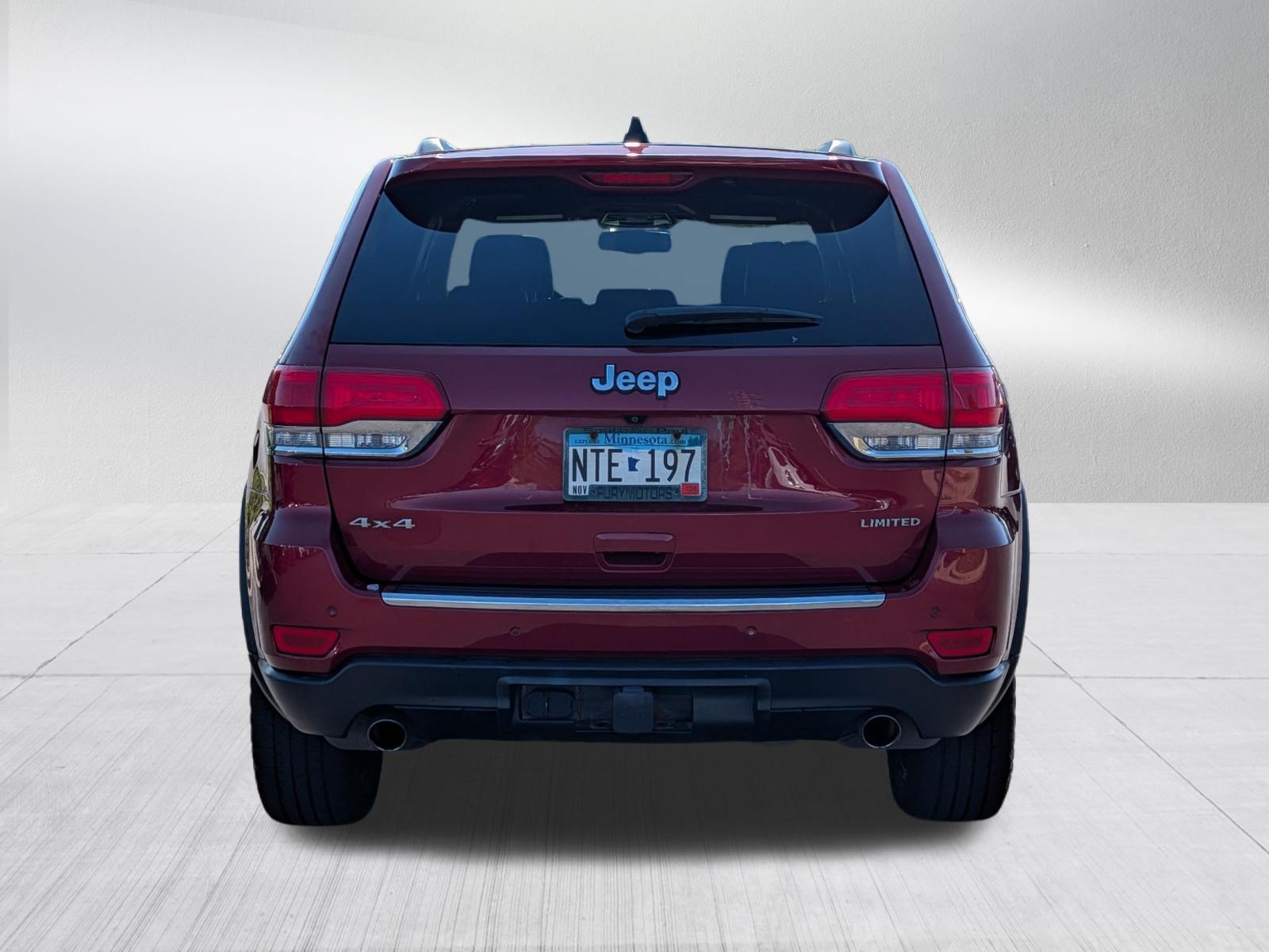 Used 2014 Jeep Grand Cherokee Limited w/ Trailer Tow Group IV AWD/4WD image 6