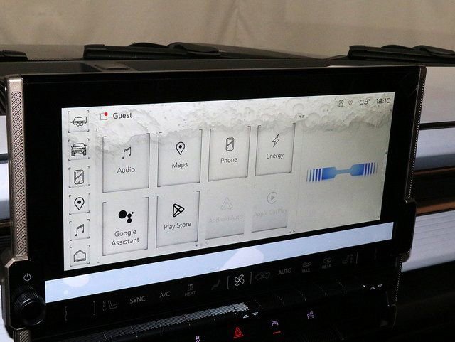 New 2025 GMC Hummer EV 3X w/ LPO, Dark Essentials Package AWD/4WD image 18
