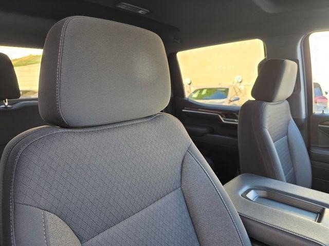 Certified 2022 Chevrolet Silverado 1500 RST image 18