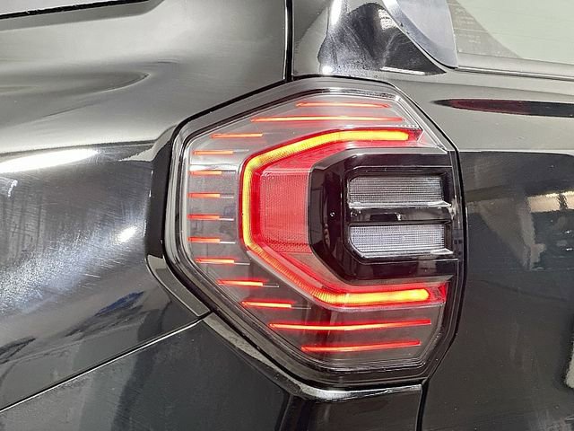 Used 2025 Toyota 4Runner Trailhunter AWD/4WD image 35