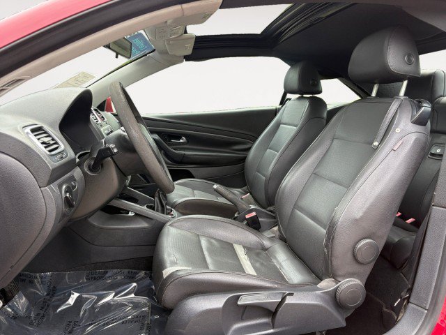 Used 2007 Volkswagen Eos 2.0T FWD image 13