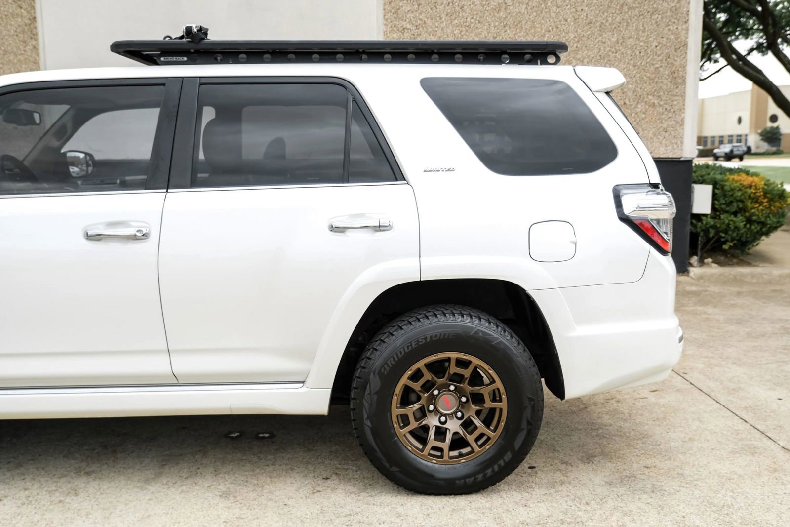 Used 2015 Toyota 4Runner Limited AWD/4WD image 13
