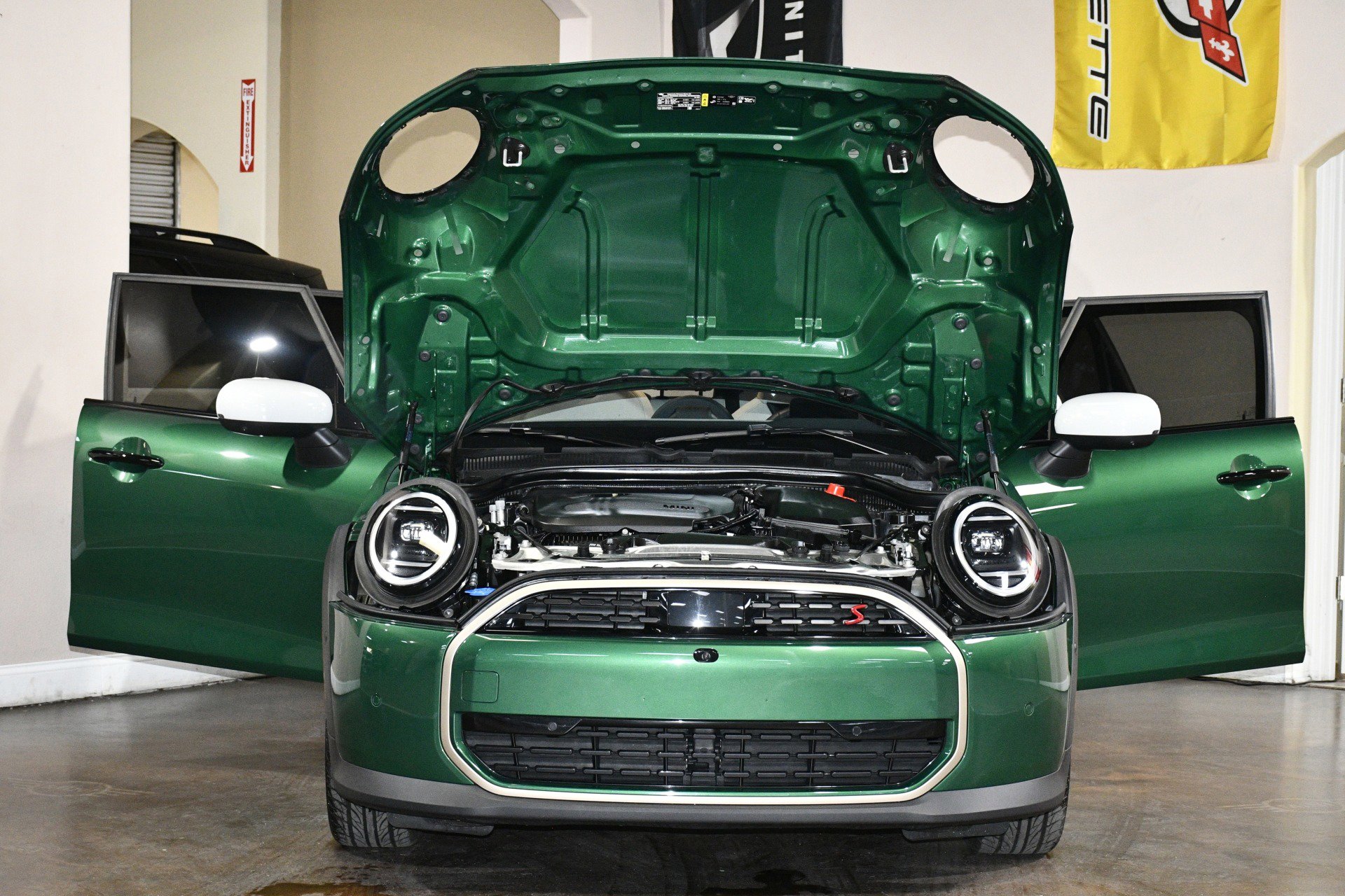 Used 2025 MINI Cooper S image 87
