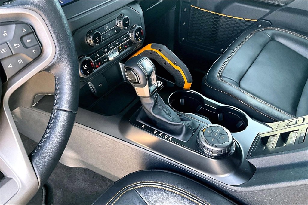 Used 2024 Ford Bronco Badlands image 14