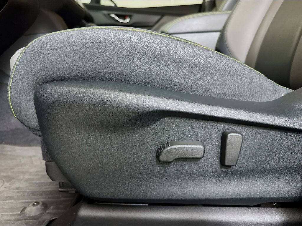 Used 2023 Subaru Ascent Onyx Edition image 17