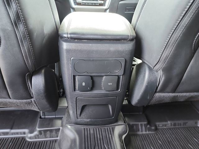 Used 2023 Ford Explorer XLT w/ Equipment Group 202A image 32