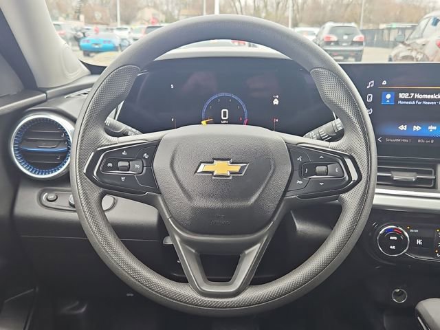 Used 2024 Chevrolet Trax LT image 14