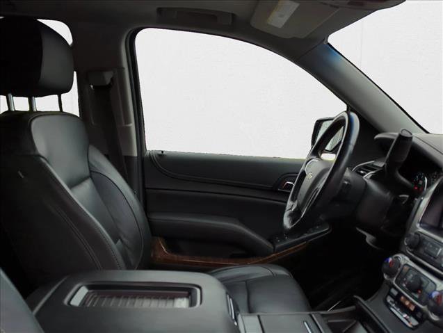 Used 2019 Chevrolet Suburban Premier image 25