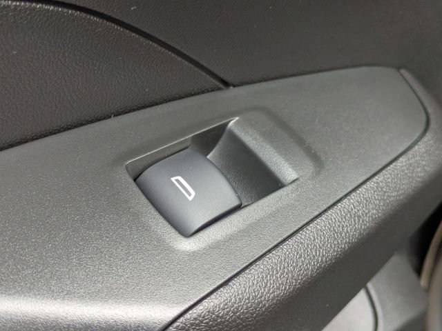 New 2026 Chevrolet Trax ACTIV w/ Sunroof Package image 24