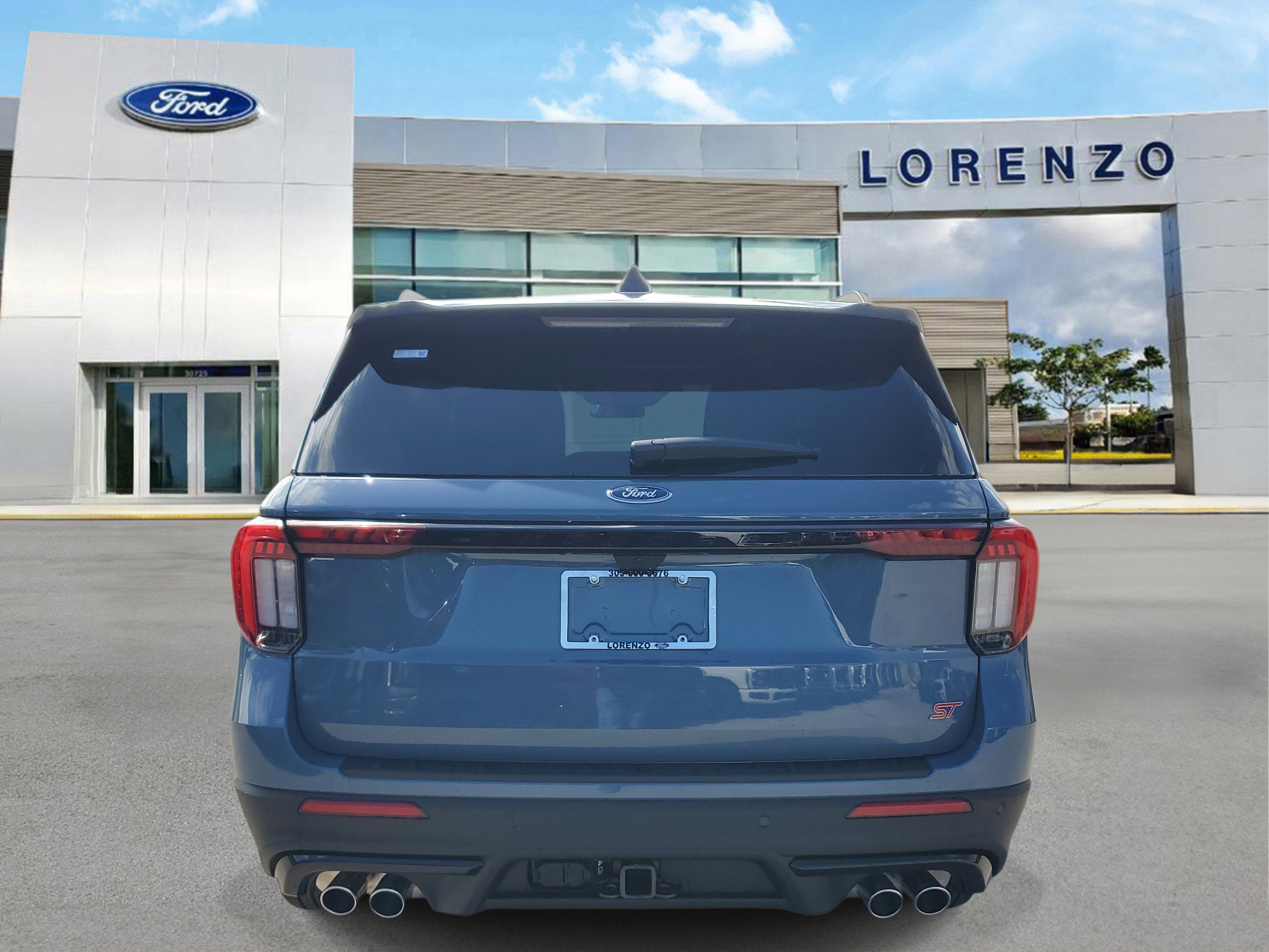 New 2026 Ford Explorer ST AWD/4WD image 5