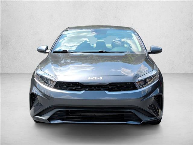 Used 2022 Kia Forte LXS FWD image 2