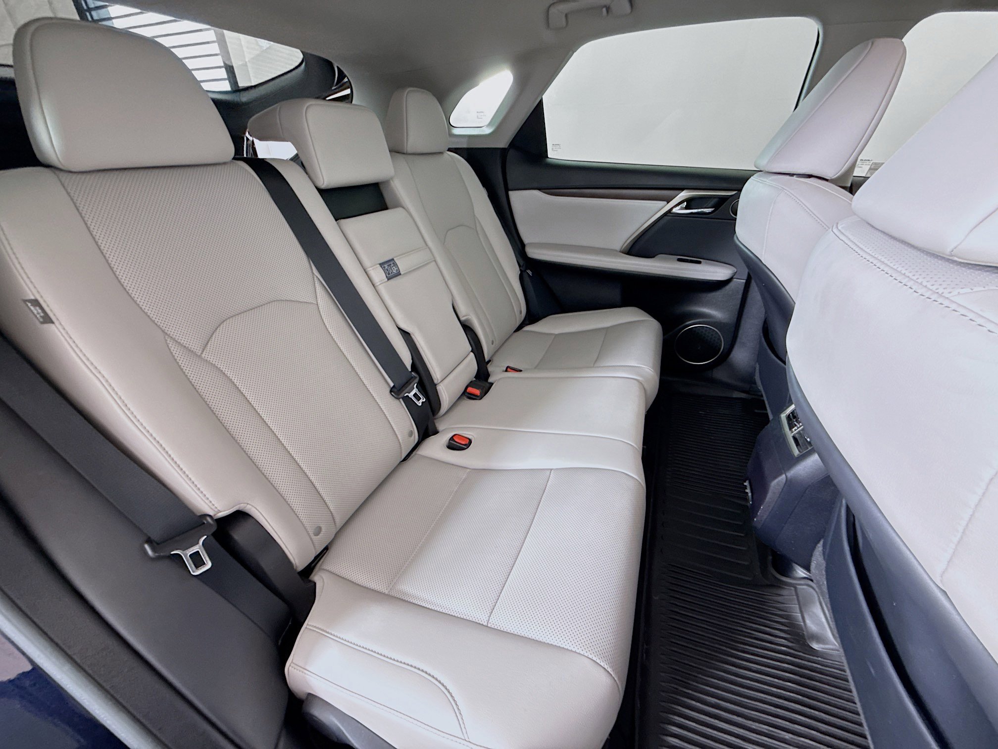 Used 2020 Lexus RX 350 AWD w/ Premium Package image 26