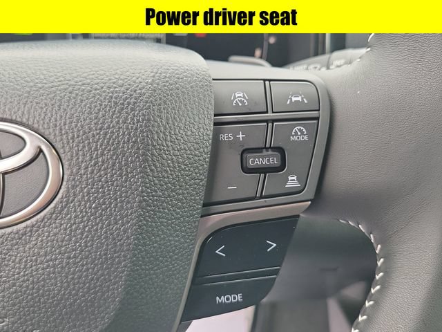 Used 2026 Toyota Camry SE FWD image 12
