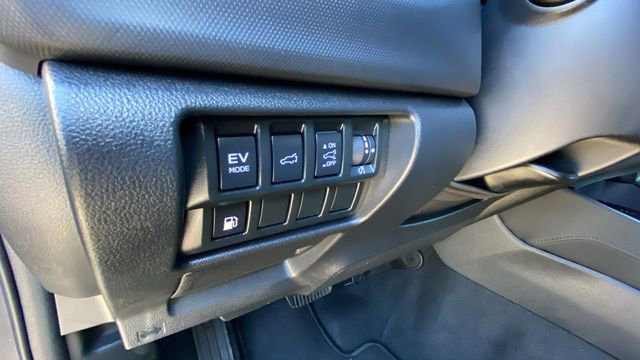 Certified 2025 Subaru Forester Limited image 21