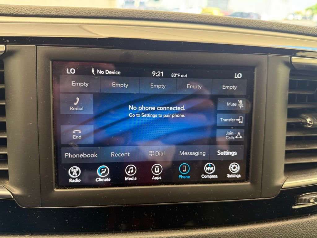 Used 2020 Chrysler Pacifica Touring w/ S Appearance Package image 25
