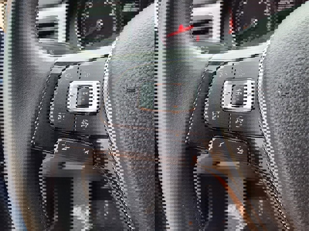 Used 2019 Volkswagen Atlas SE image 26