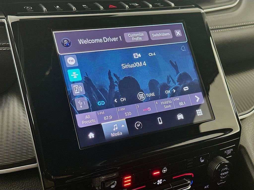 Certified 2024 Jeep Grand Cherokee Altitude image 21