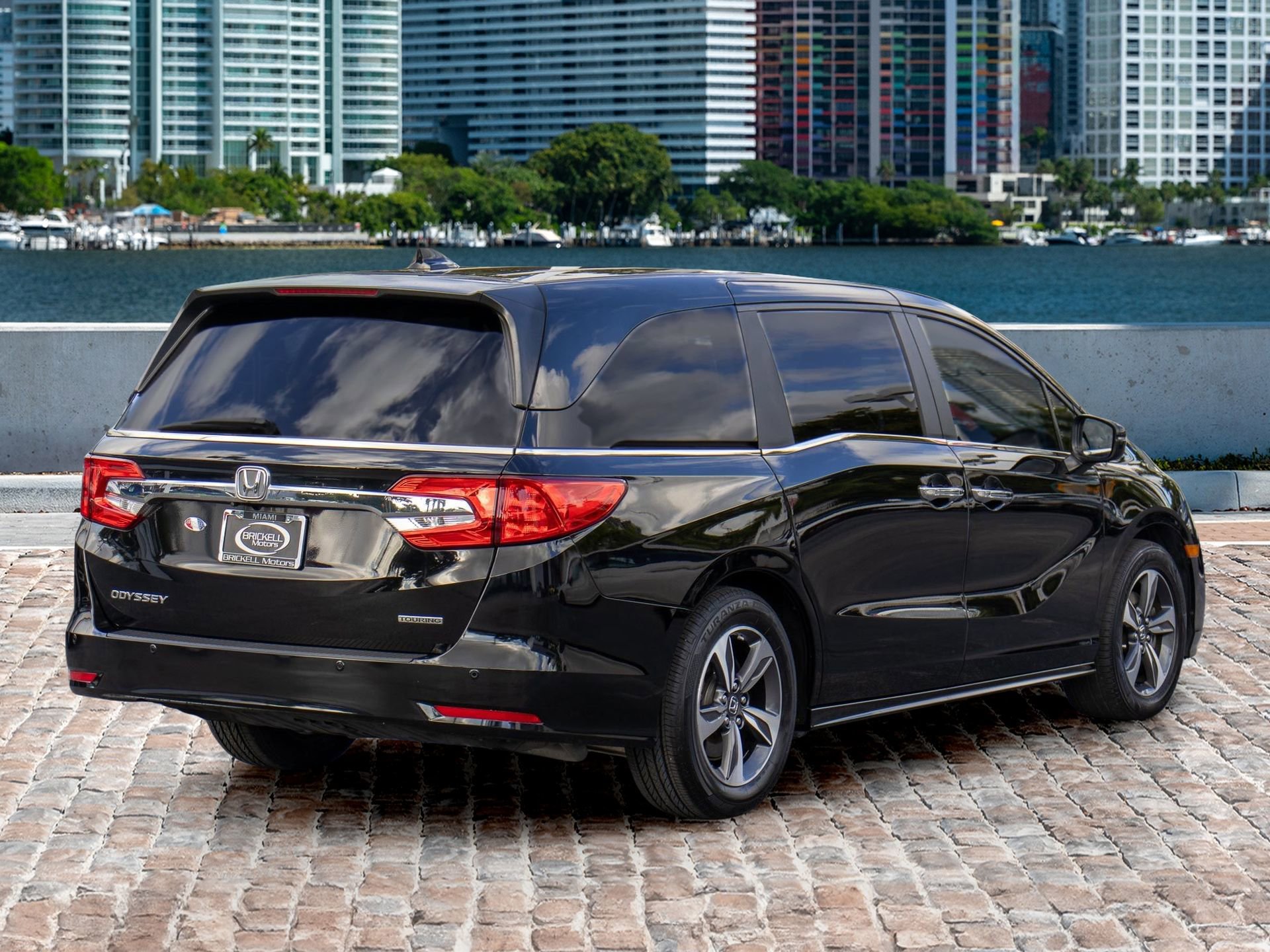 Used 2018 Honda Odyssey Touring image 5