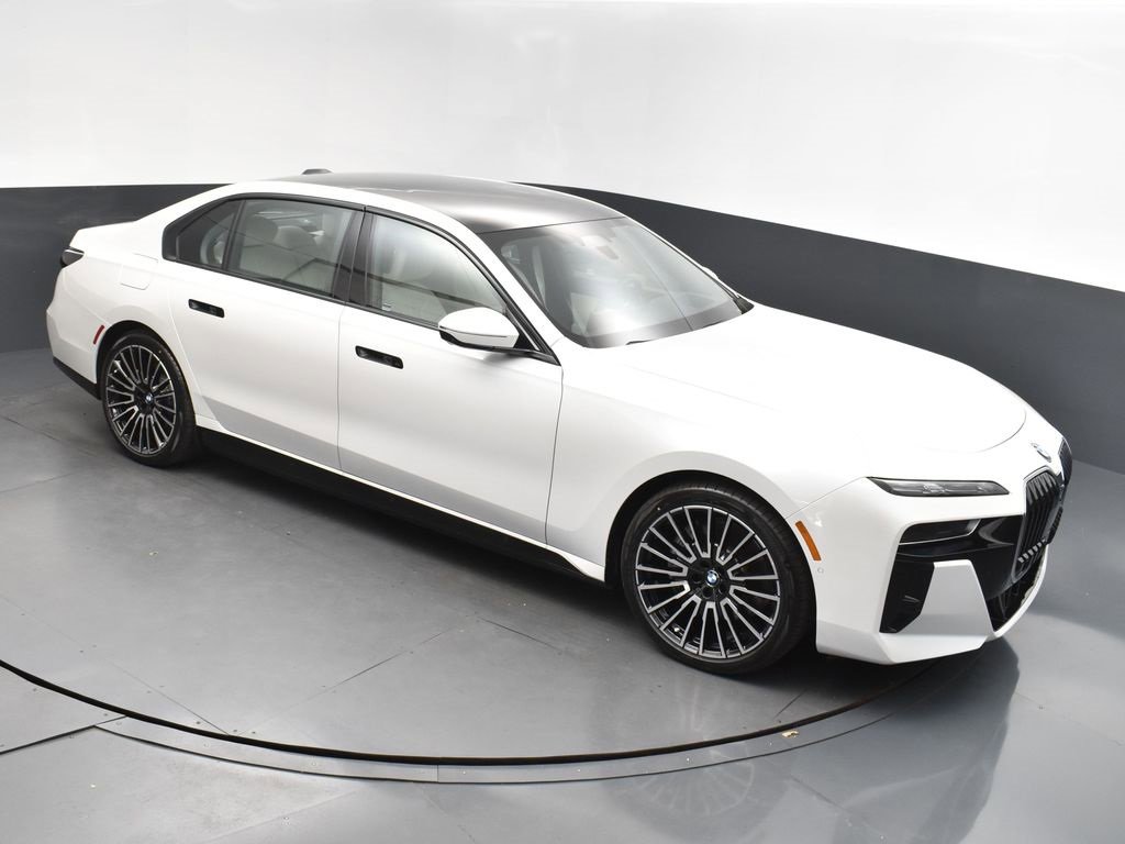 New 2025 BMW i7 eDrive50 w/ Executive Package image 1