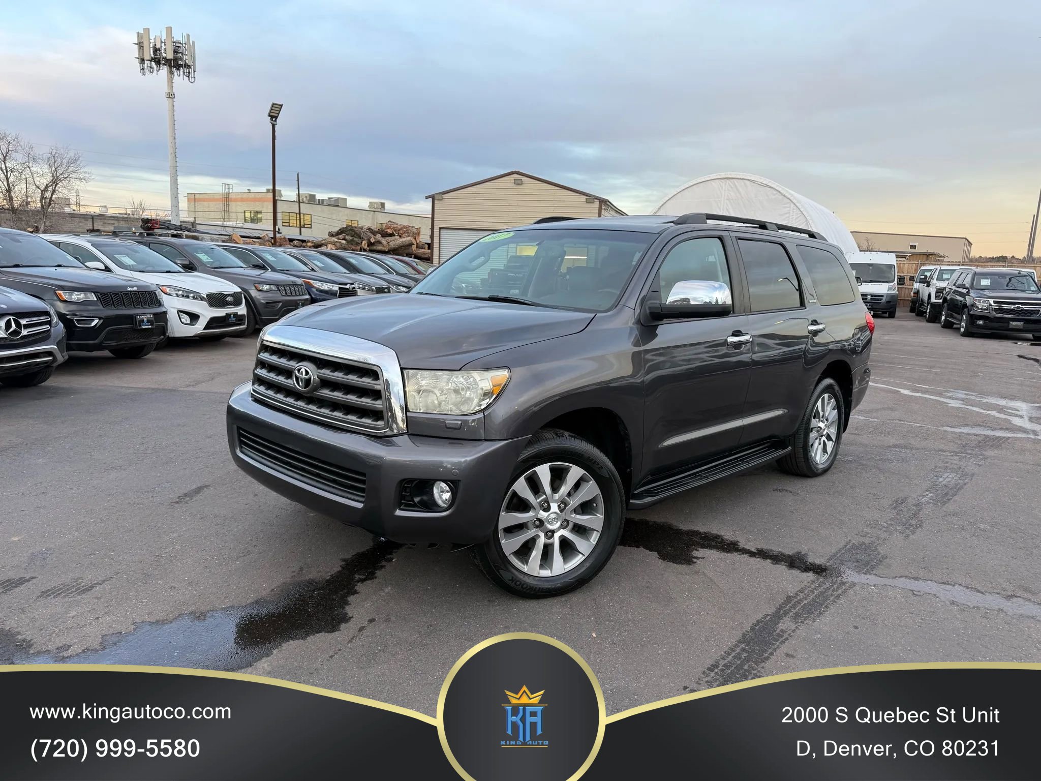 Used 2017 Toyota Sequoia Limited w/ Safety & Convenience Package image 1