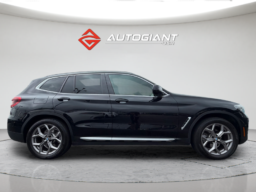 Used 2021 BMW X3 xDrive30e w/ Executive Package AWD/4WD image 8