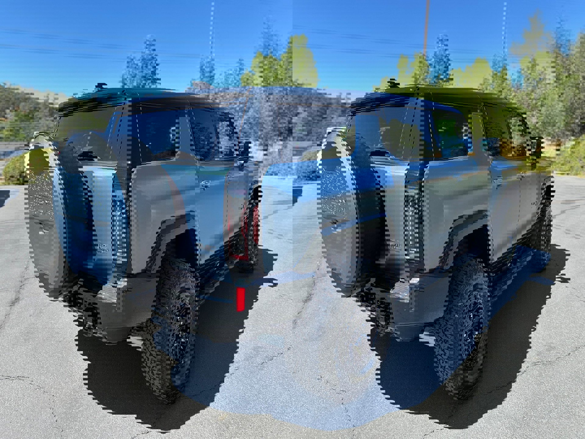 Used 2024 GMC Hummer EV 3X w/ Omega Edition image 5