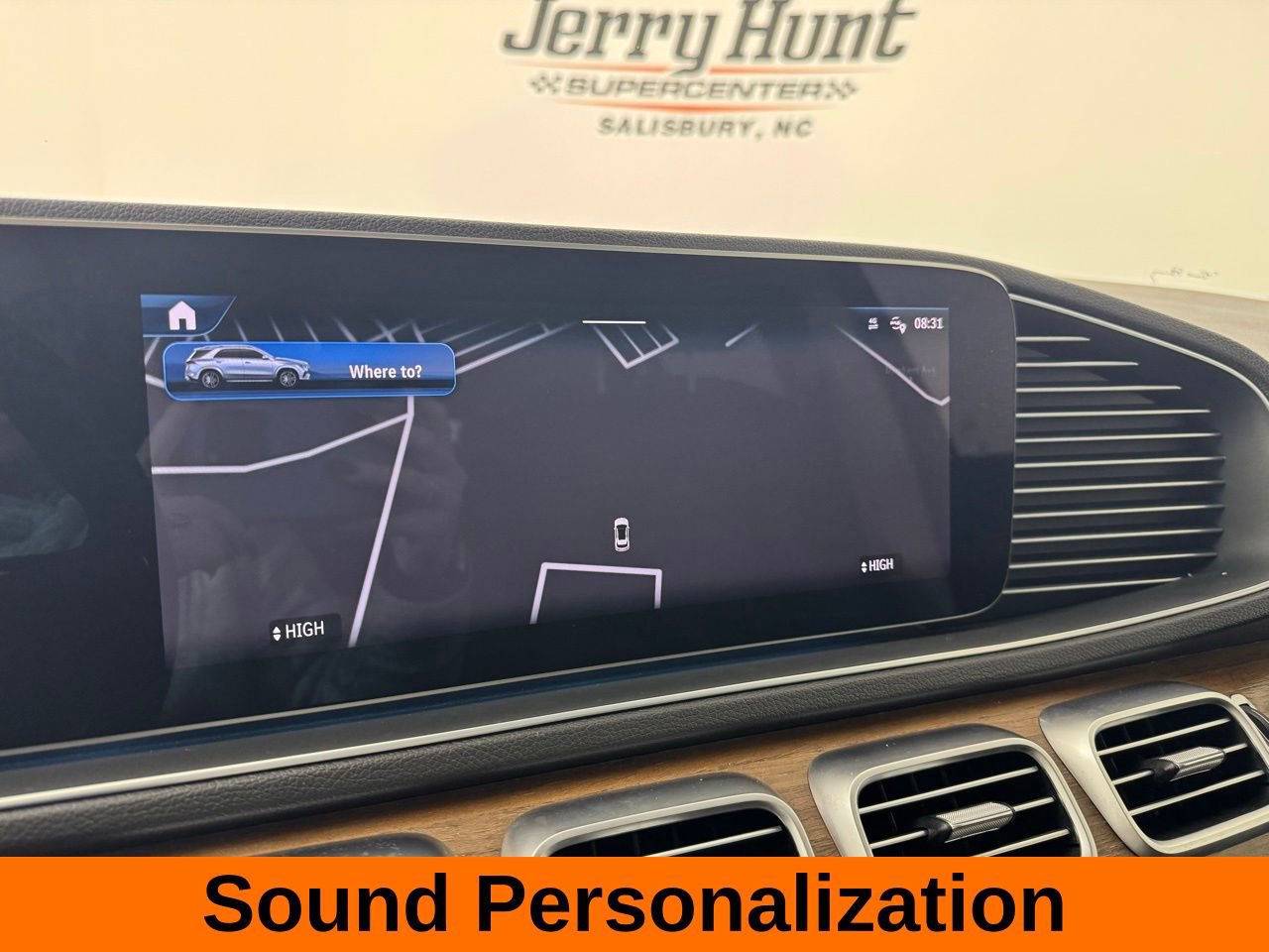 Used 2024 Mercedes-Benz GLE 350 4MATIC image 16