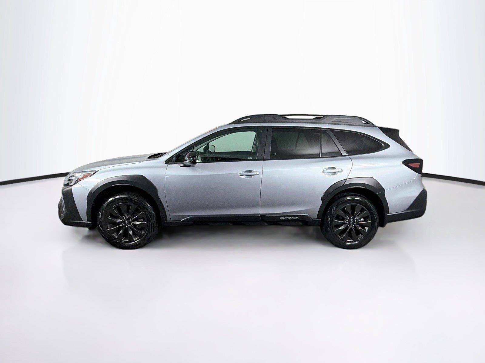 Used 2025 Subaru Outback Onyx Edition AWD/4WD image 8