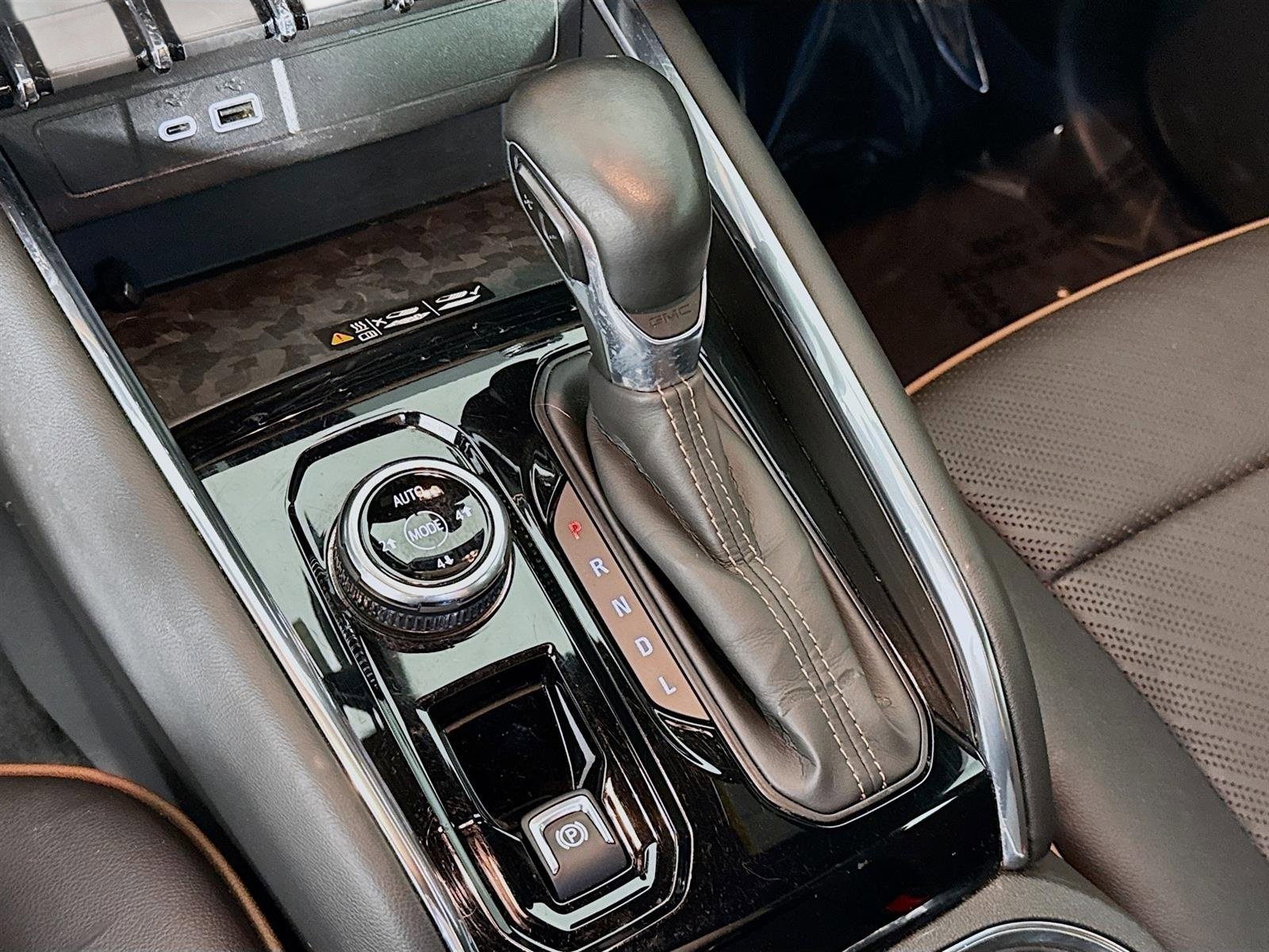 Used 2023 GMC Canyon AT4 w/ AT4 Premium Package image 20