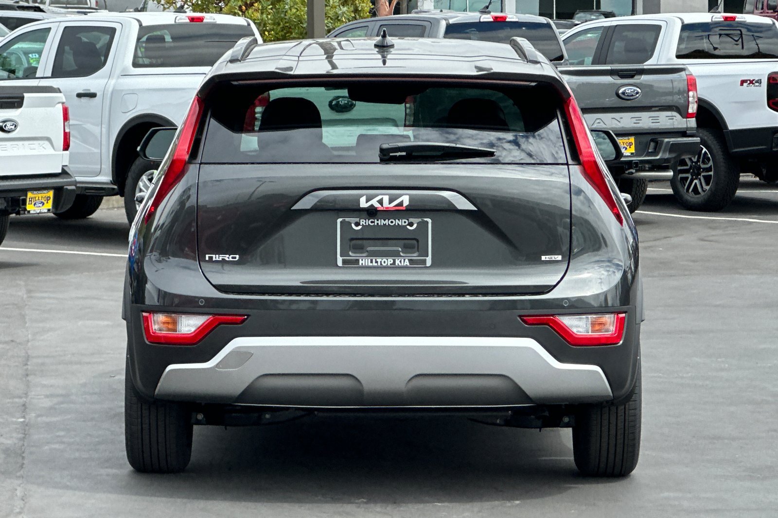 New 2026 Kia Niro EX FWD image 5