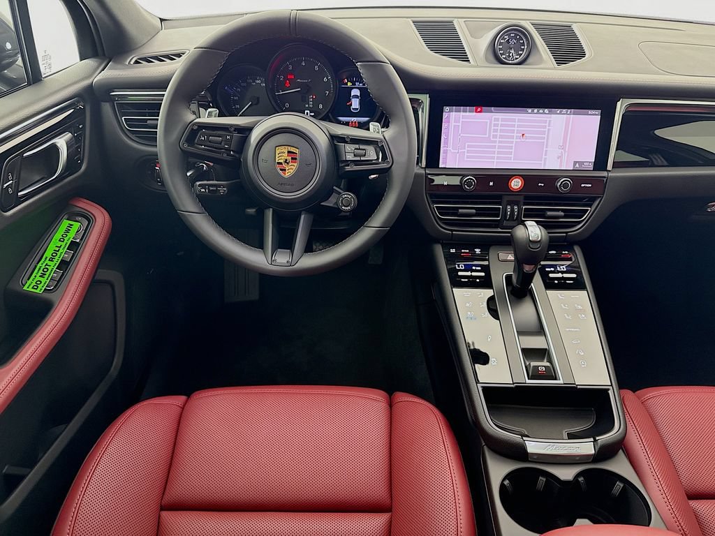 New 2026 Porsche Macan AWD/4WD image 25