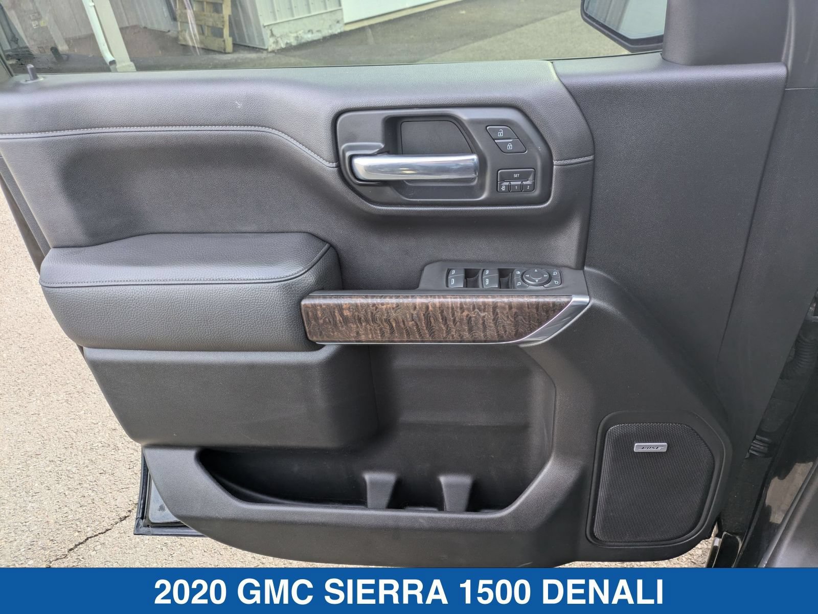 Used 2020 GMC Sierra 1500 Denali w/ Denali Ultimate Package AWD/4WD image 12