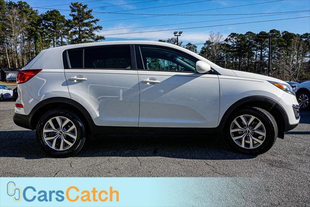 Used 2016 Kia Sportage LX image 2