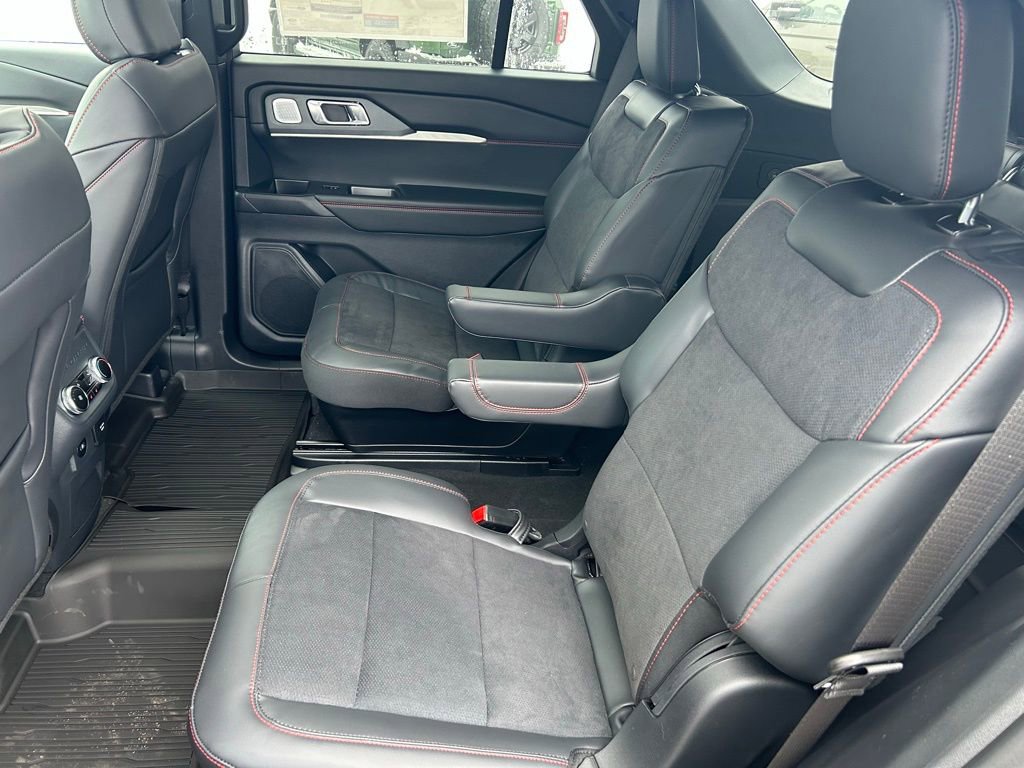 New 2026 Ford Explorer ST w/ Sun And Sound Package image 11