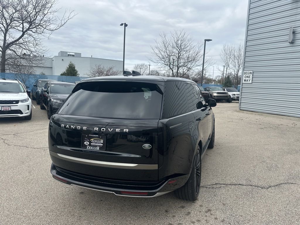 Used 2023 Land Rover Range Rover SE image 5