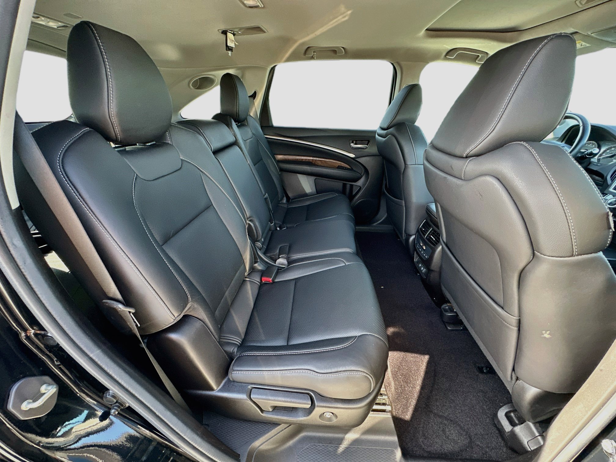 Used 2020 Acura MDX w/ Technology Package AWD/4WD image 28