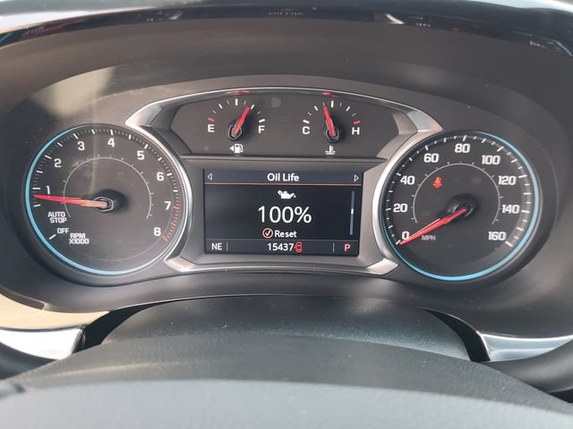 Used 2023 Chevrolet Traverse LT FWD image 15
