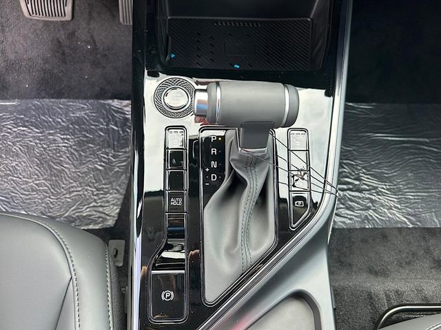 New 2025 Kia Niro LX image 22