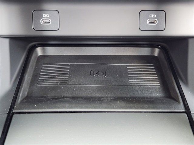 New 2025 Land Rover Discovery Sport S image 14