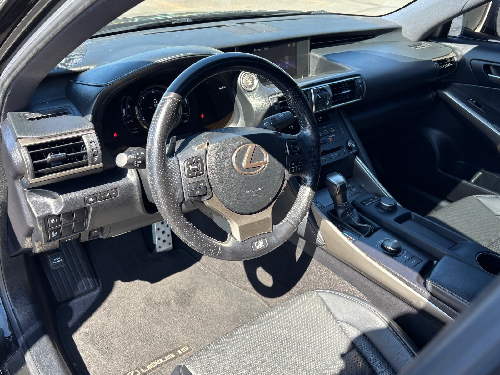 Used 2020 Lexus IS 350 F Sport w/ F Sport Package RWD image 20