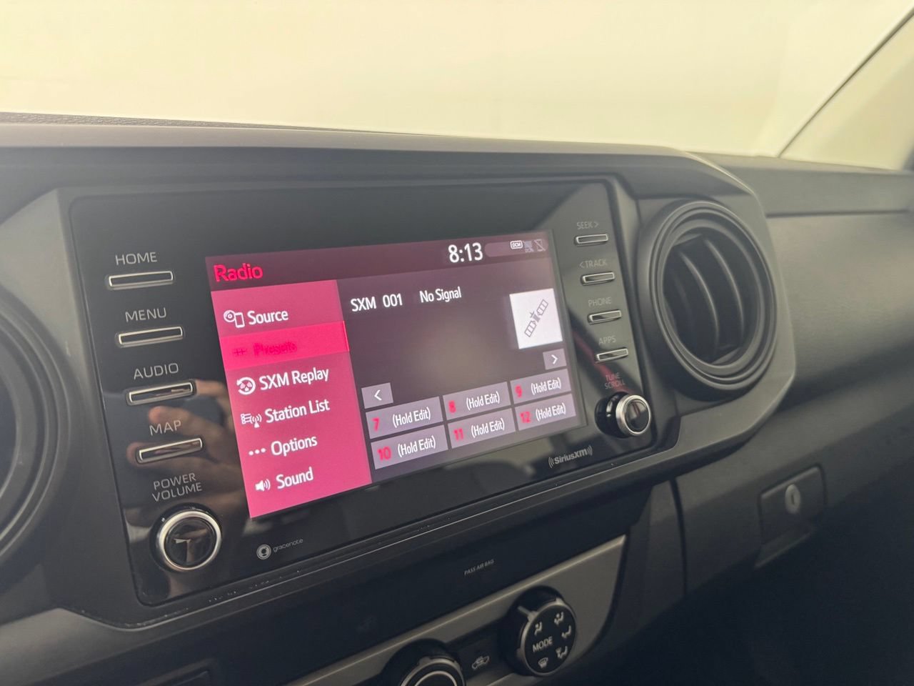 Used 2020 Toyota Tacoma SR w/ SR Convenience Package RWD image 17