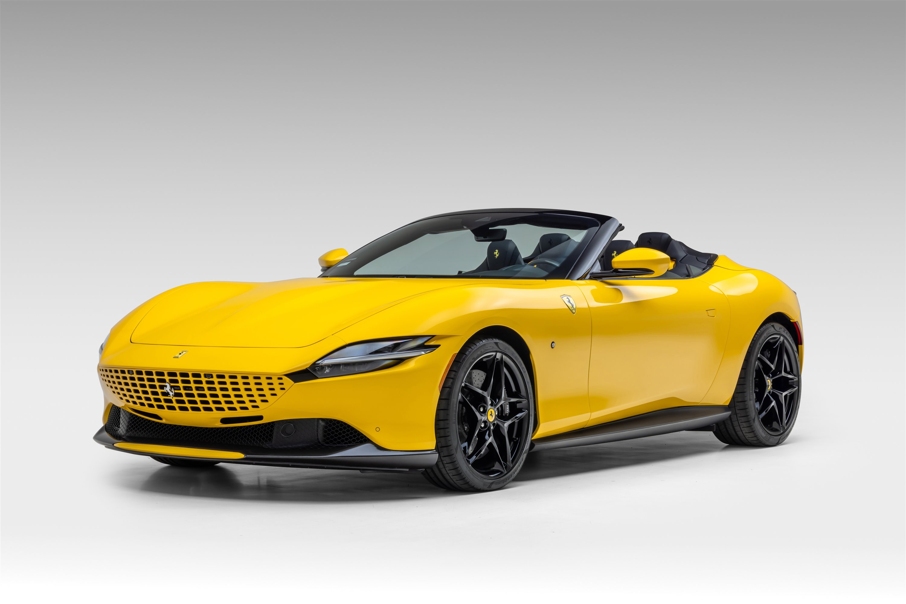 Certified 2025 Ferrari Roma Spider video 2