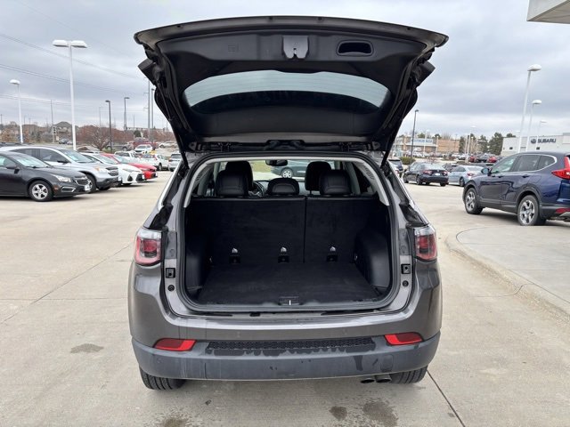 Used 2021 Jeep Compass Limited image 31