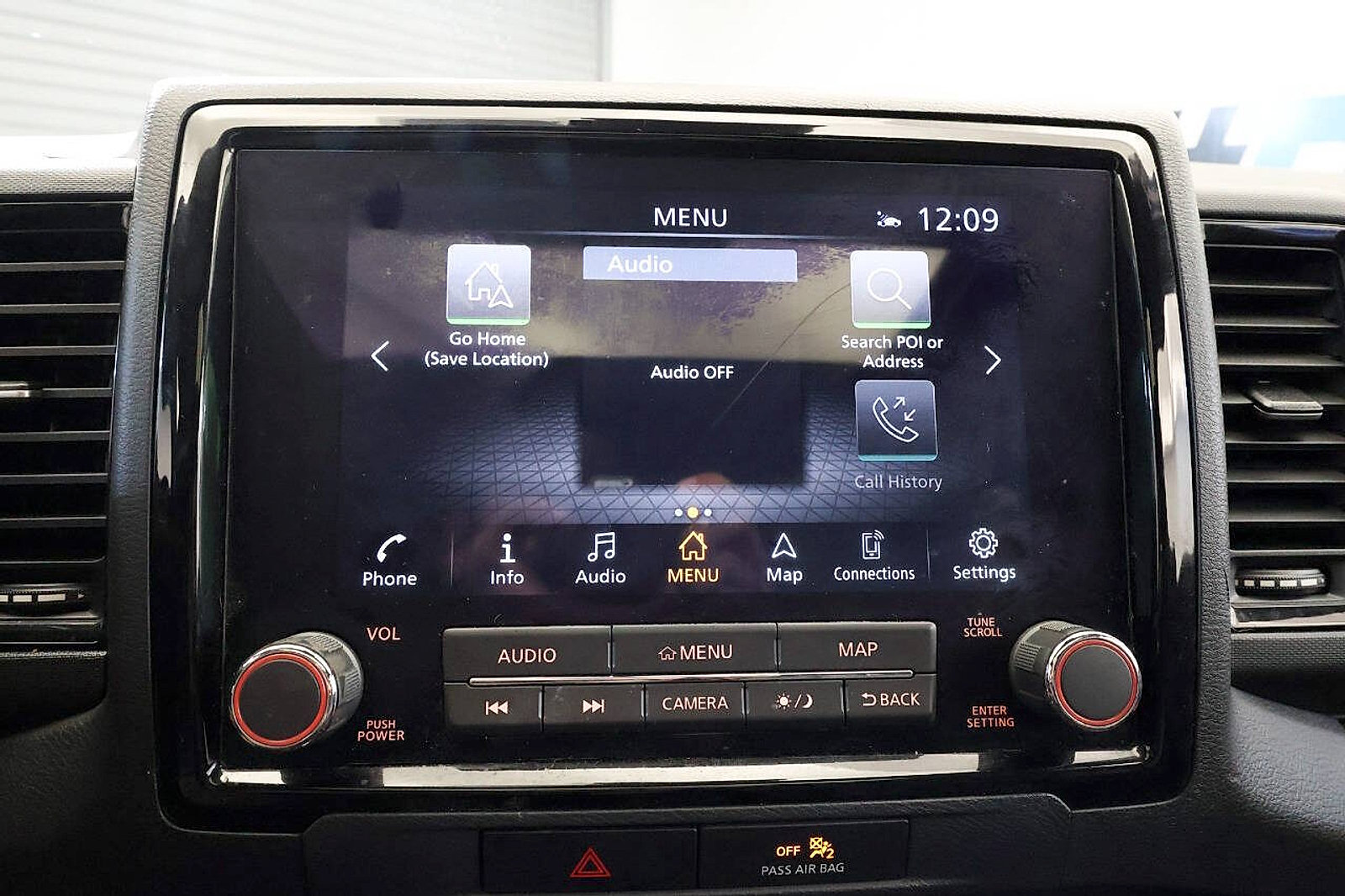 Used 2023 Nissan Frontier PRO-4X w/ Pro-4X Premium Package AWD/4WD image 25