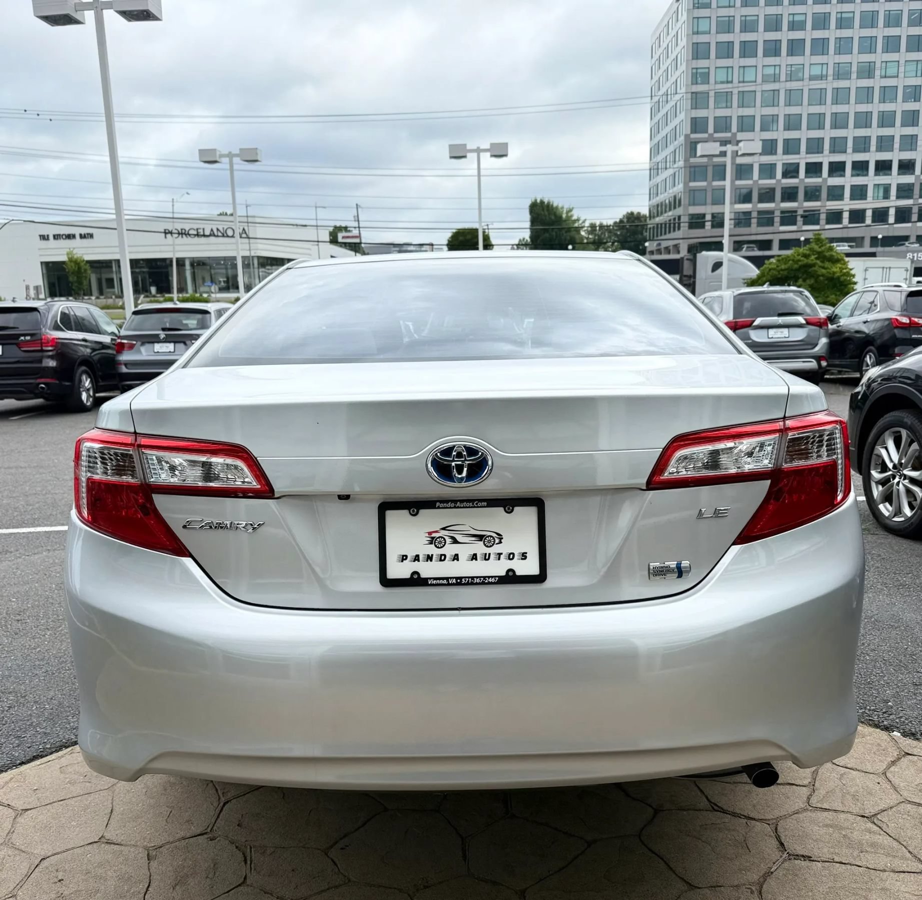 Used 2014 Toyota Camry LE FWD image 6