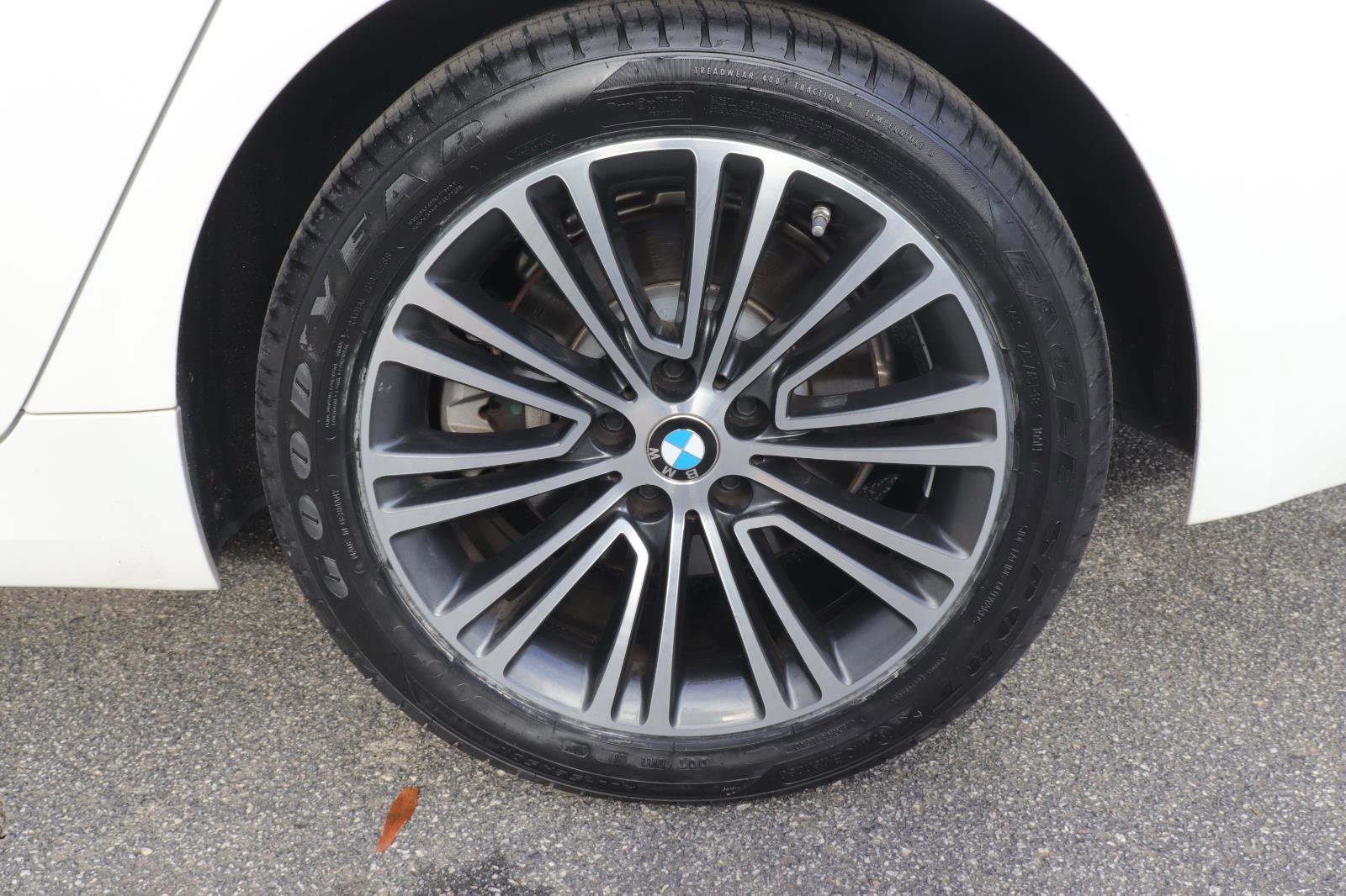 Used 2020 BMW 530i image 39